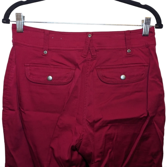 Chico's Red Crop Pants Size 6 🍒 - Picture 8 of 10
